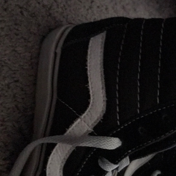 Vans - Picture 3 of 3